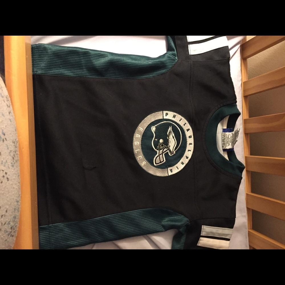 Philadelphia Eagles shirt